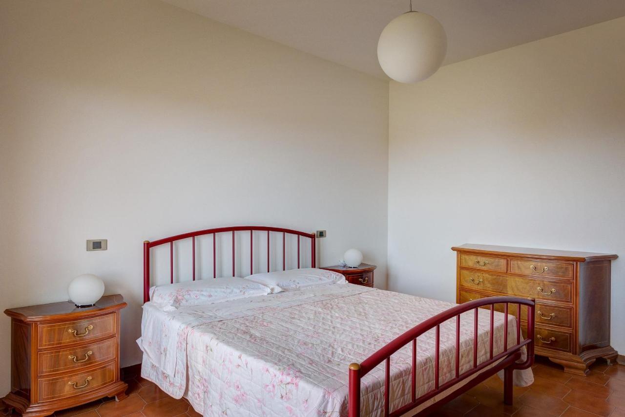 Appartamento Luisa - Vista Lago Passignano sul Trasimeno Buitenkant foto