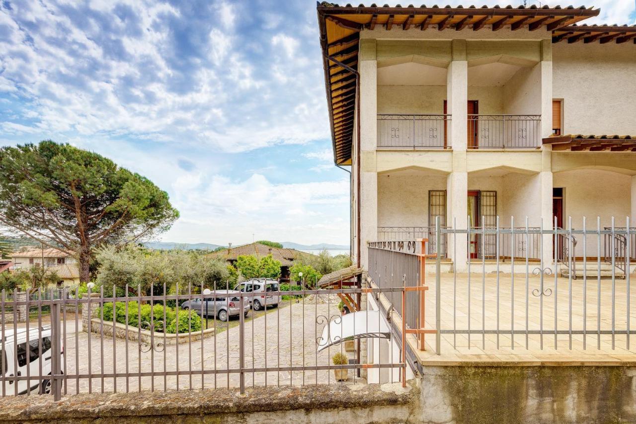 Appartamento Luisa - Vista Lago Passignano sul Trasimeno Buitenkant foto